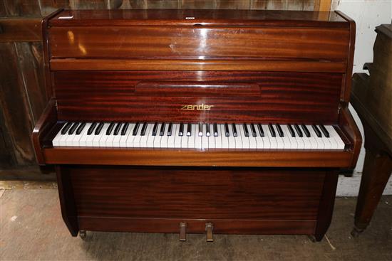 Zender Upright piano